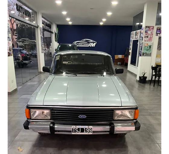 Ford Falcon 3.0 Lujo