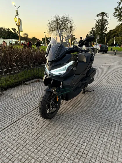 Voge Sr4 Max