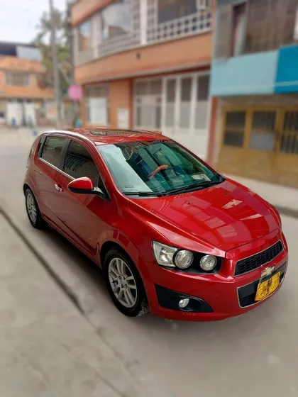 Chevrolet Sonic 1.6 Lt 5 P