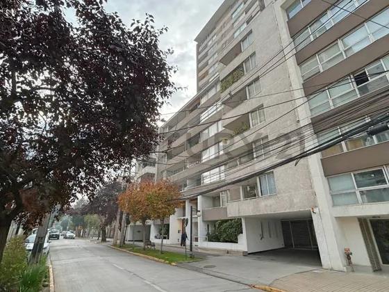 Oportunidad! Dos Estacionamientos En Venta, Ñuñoa