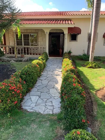 Villa  Oportunidad En Juan Dolio