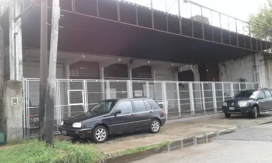 Galpón De 1.000 En 1 Planta, Ideal Distribuidora.-