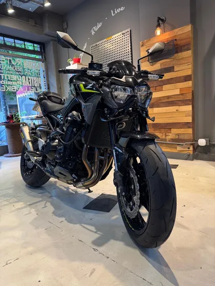 Kawasaki Z900