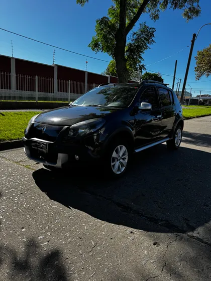 Renault Sandero Stepway 1.6 Privilege Plus 105cv