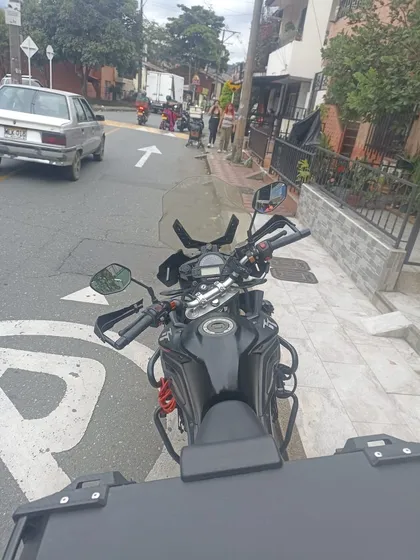250 Tt Adventour Fi