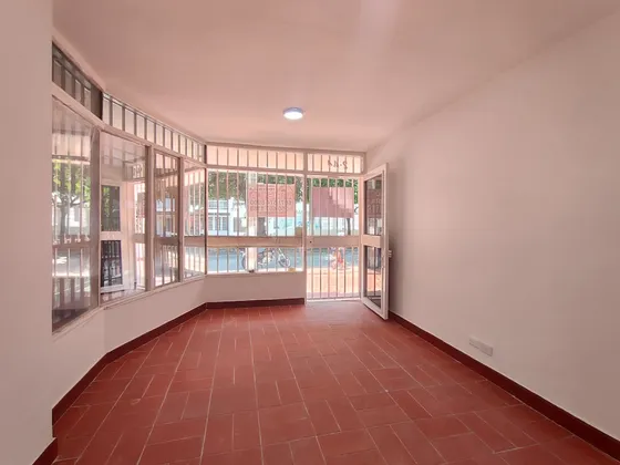 Local En Arriendo En Quinta Oriental. Cod A30672