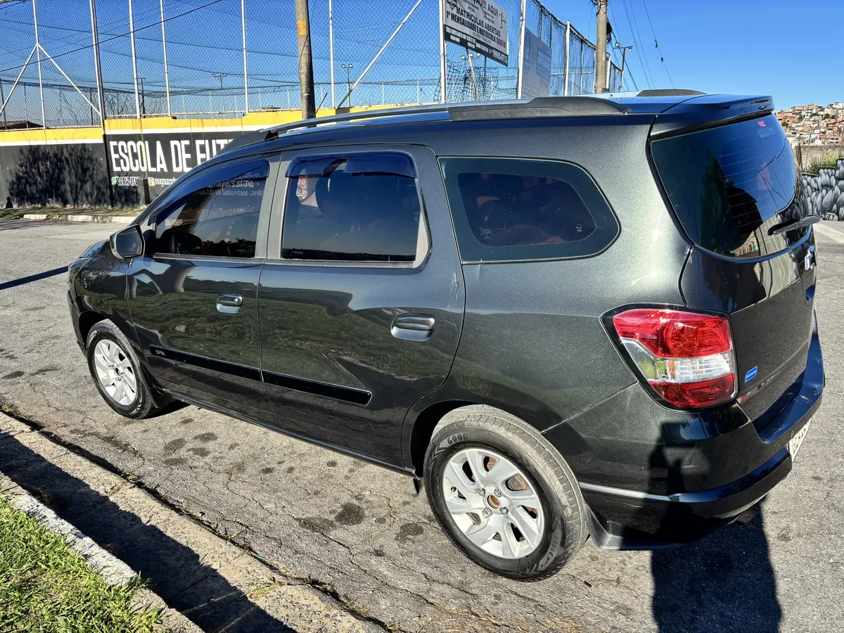 Chevrolet Spin 2017 1.8 Ltz 7l Aut. 5p — foto 2