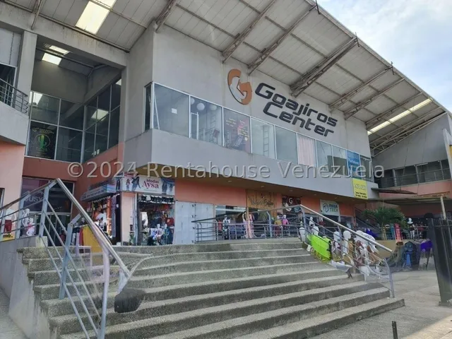 Ms Rent-a-house Vende Excelente Local Comercial De Comida En Cc Goajiro Center. Oportunidad Para Inversionistas O Nuevo Emprendimiento. Lo Podras Acondicionar A Tu Gusto