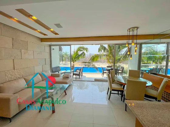 Cad Aura D 102. Terraza Con Vista A Las Áreas Comunes Y Alberca