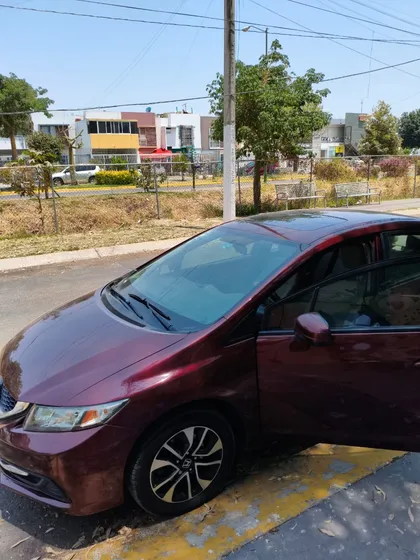 Honda Civic 1.8 Ex At