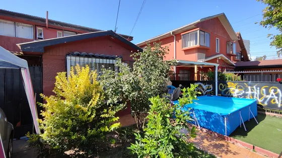 Casa 5 Dormitorios Metro Laguna Sur