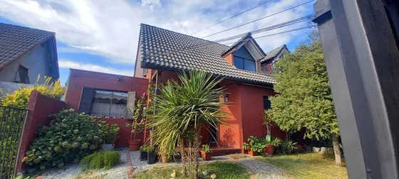 Se Vende Casa De 4d Y 3b (99409)