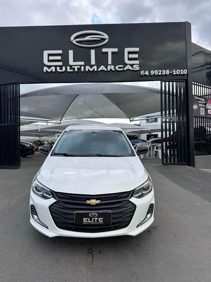 Chevrolet Onix Plus 10tat Pr2