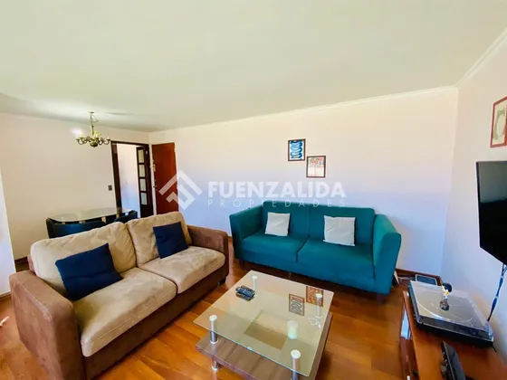 Departamento En Venta De 2 Dorm. Lo Barnechea The Southland