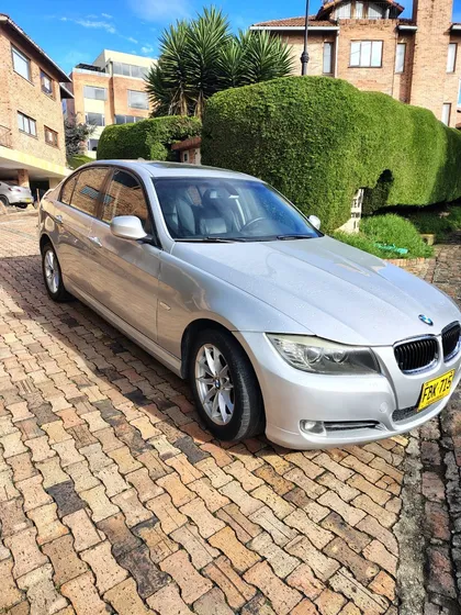 Bmw 2010 318i