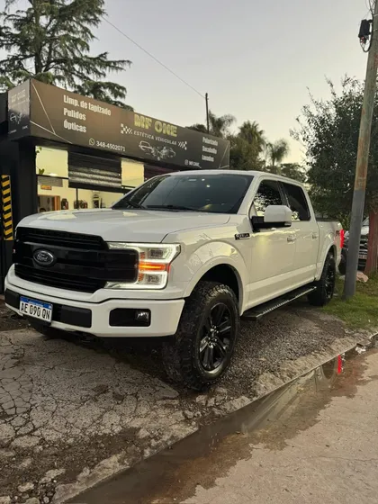 Ford F-150 5.0l V8 Lariat Luxury