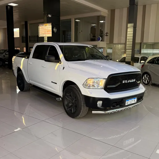 Ram 1500 5.7 Laramie Atx V8