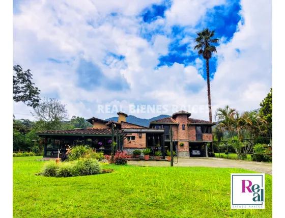 Hermosa Finca En La Parcelación El Tambo
