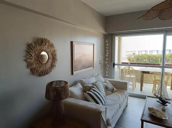 Departamento En Venta - 2 Dormitorios 2 Baños - Cochera - 78mts2 - Pinamar