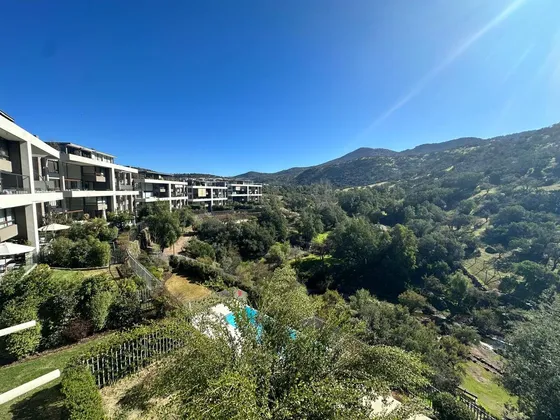 Maravilloso Triplex Con Vista A Montaña Y Cercano A Colegios