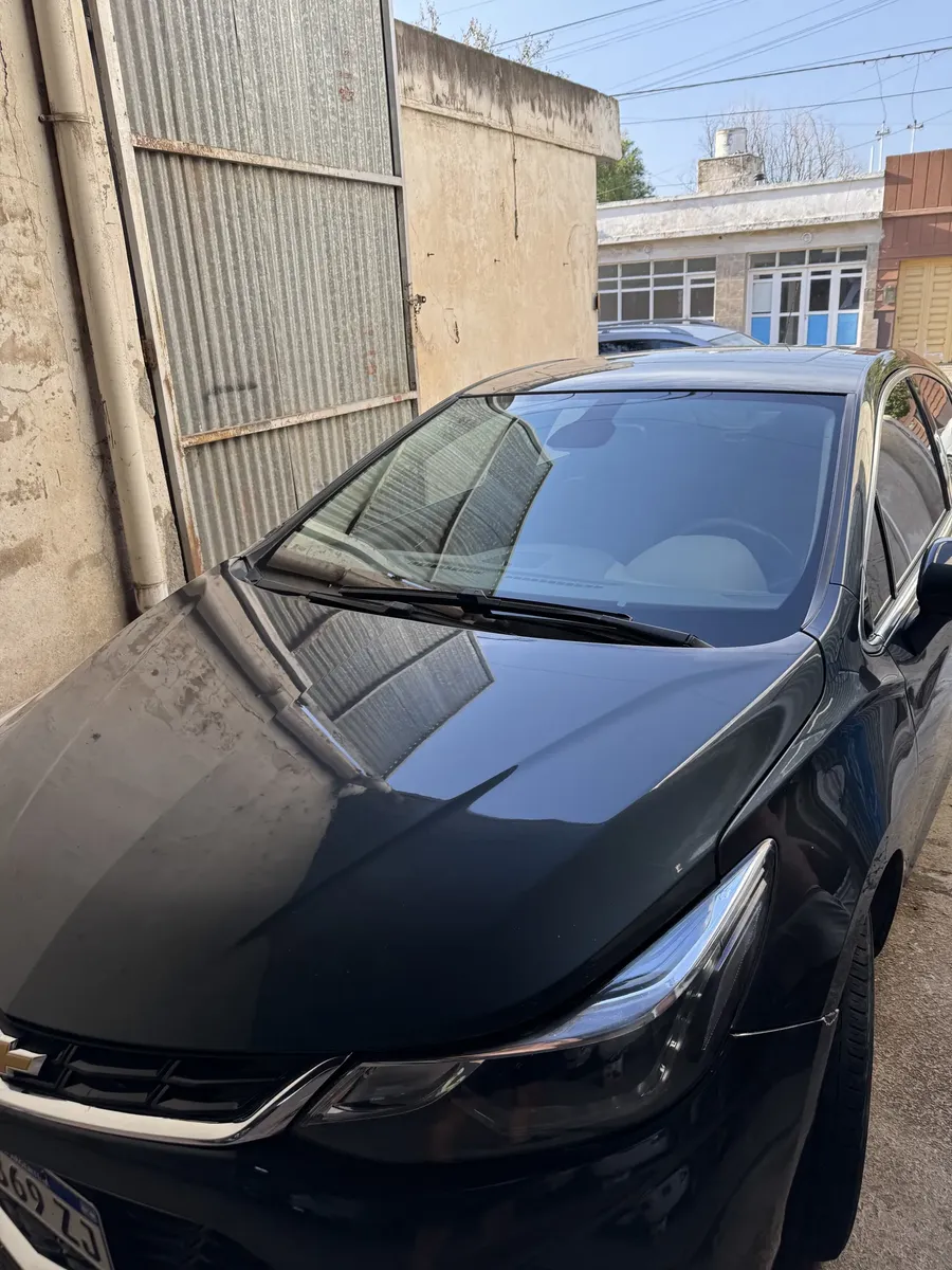 Chevrolet Cruze 1.4 Ltz At Hatchback
