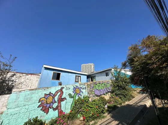 Terreno Con 3 Casas Construidas, Un Solo Rol En Cerro Baron 