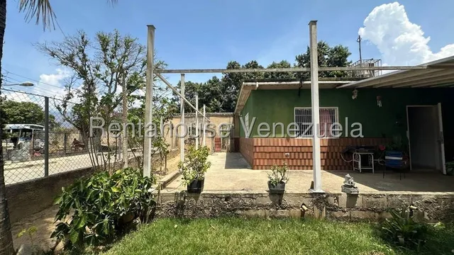 Jv Vende Descubre Tu Nuevo Hogar En Una Zona Privilegiada, Con Acceso Inmediato A Vías Principales. ¡tu Comodidad Y Estilo De Vida Te Esperan Aquí! 25-18170