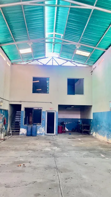 Galpon En Venta  324 M² Terreno, 2 Plantas, Calle Rangel, Gb