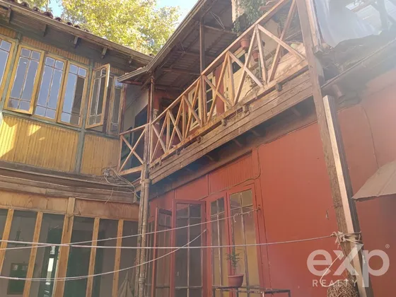 Casa En Venta De 8 Dorm.,a Los Pies Del Cerro San Cristóbal
