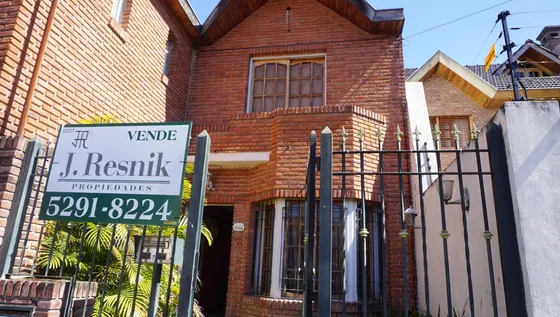 Muy Interesante Desarrollo En Un Lote Excelente