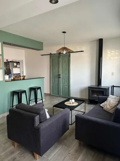Casa En Venta - 2 Dormitorios 1 Baño - Cochera - 206,19mts2 - Marcos Paz
