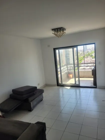 Venta! Departamento De 3 Ambientes Con Balcon - Av Boyacá 500 (flores)