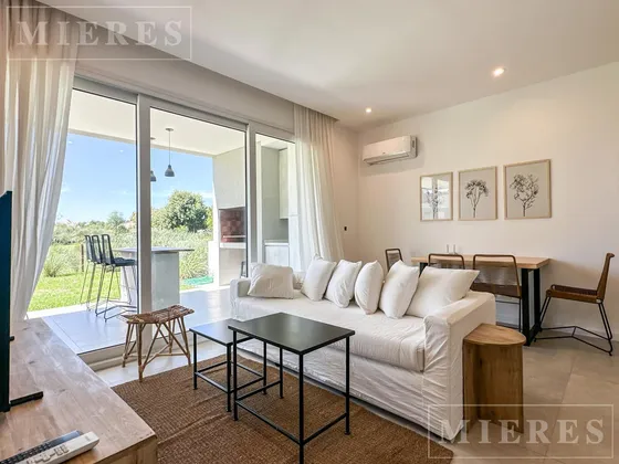 Townhouse En Alquiler En La Calesa, Pilará