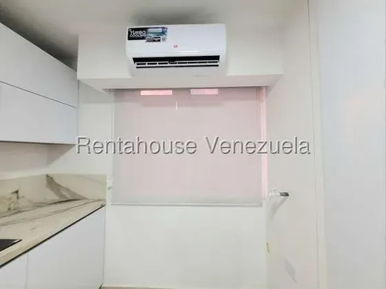 Erika Armeya Alquila, Apartamento Amoblado Y Con Planta Electrica En La Urb. Ciudad Roca De Barquisimeeto. Flex: 26-6260