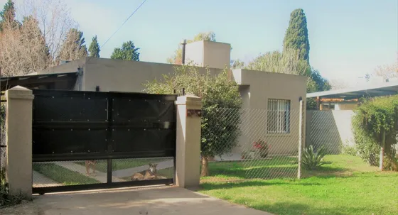 Venta Particular Casa Con Pileta - Escobar, Lote 431 M2, Apta Crédito Hipotecario