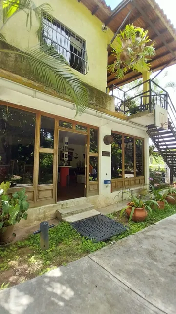 Casa De 2 Plantas Ubicada En Colinas De Guataparo.