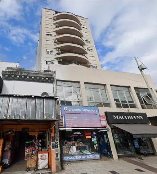 Oficina En Venta En Moron Centro