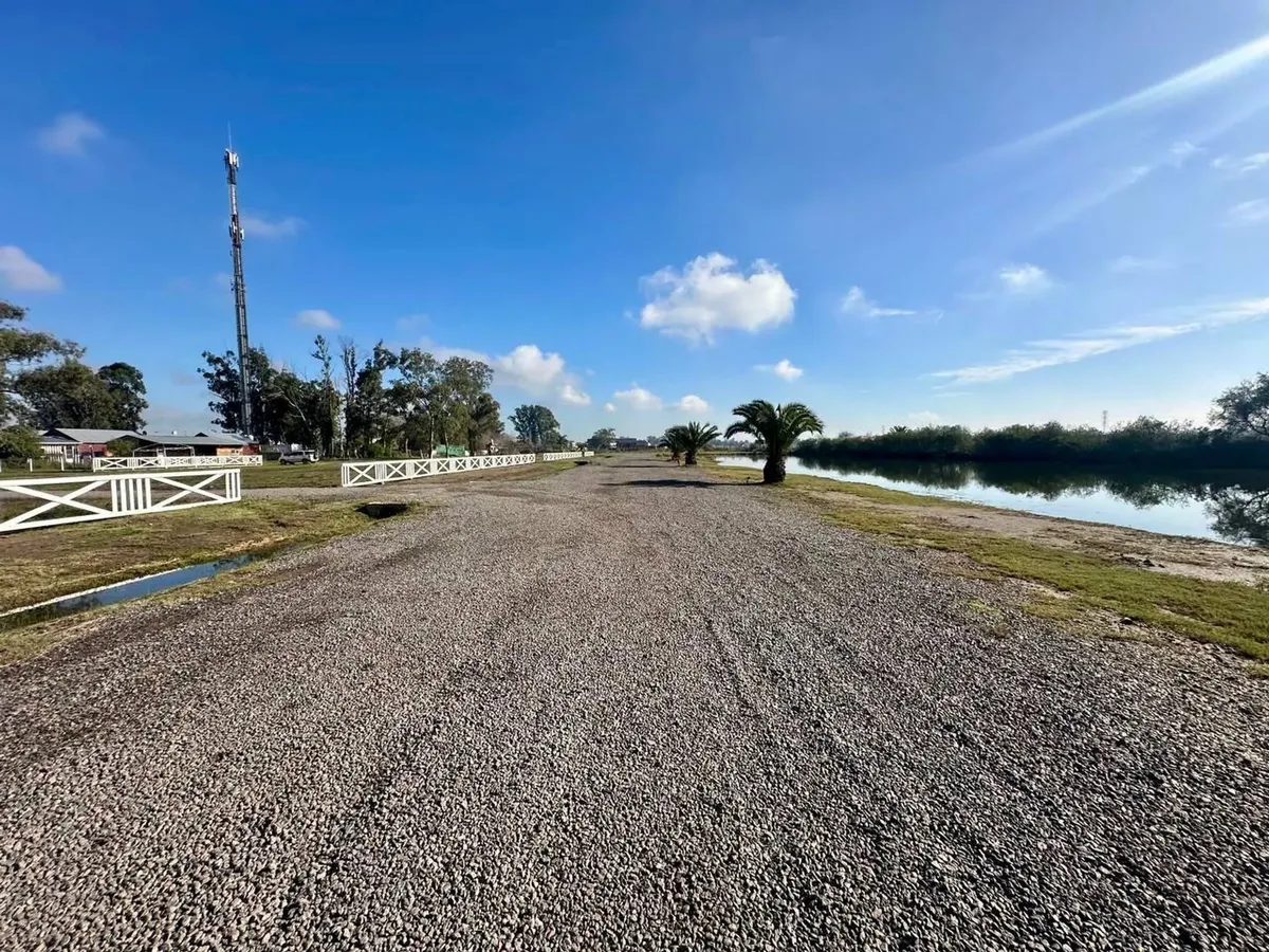 Lot for Sale in Los Potrillos Neighborhood, Maschwitz