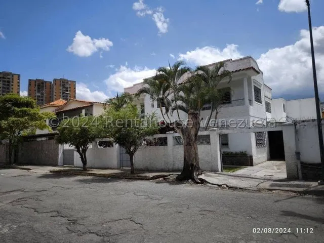 Jg Cod Flex 25-1343 Se Alquila Estupenda Casa Comercial En Planta Baja En Santa Monica Negociable