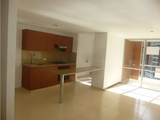 Apartamento En Arriendo, Loma De Las Brujas - Envigado