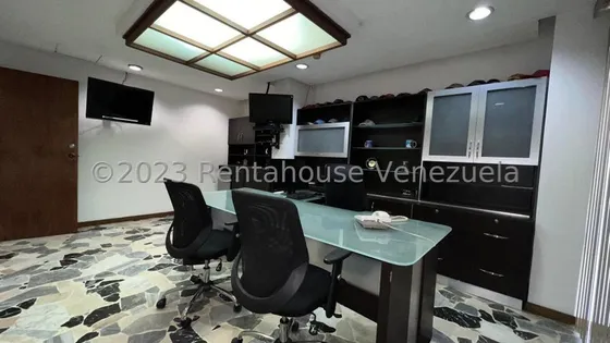 Oficina En Venta  Bello Monte 24-13170