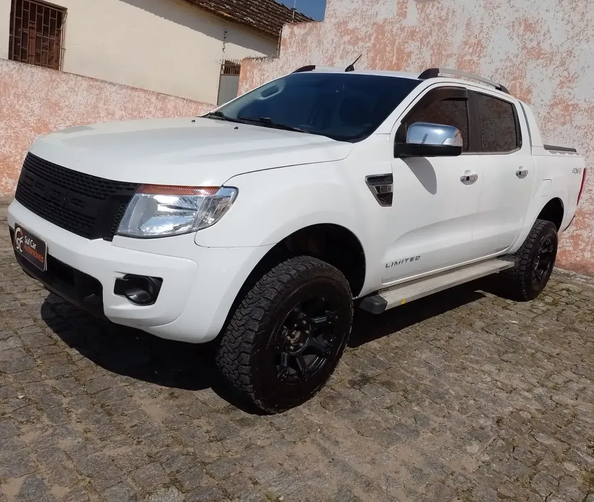 Ford Ranger 2014 3.2 Limited Cab. Dupla 4x4 Aut. 4p Ford Ranger 2014 3.2 Limited Cab. Dupla 4x4 Aut. 4p