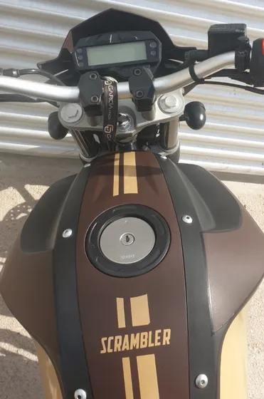 Yamaha Scrambler Única