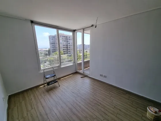 Departamento 1d1b Con Walk-in Closet Y Vista Despejada