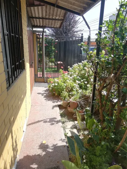 Casa En Arriendo En Maipú