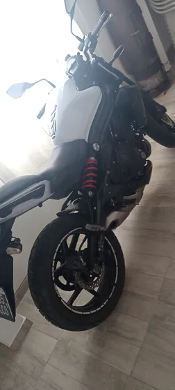 La Moto Esta Muy Buena