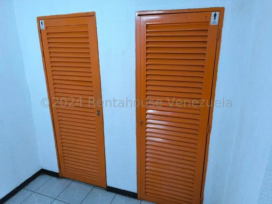 La Candelaria, Alquilo Oficina Con Cuarto-nevera Fria, 25.80 Mts