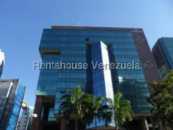  #25-20195   Exclusivo Local Comercial En El Rosal 