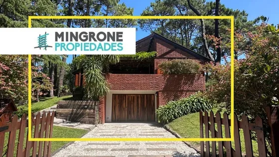 Venta De Chalet Reciclado En Carilo