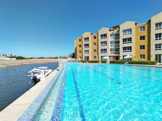 Apartamento En Alquier En El C.r. Marina Del Rey